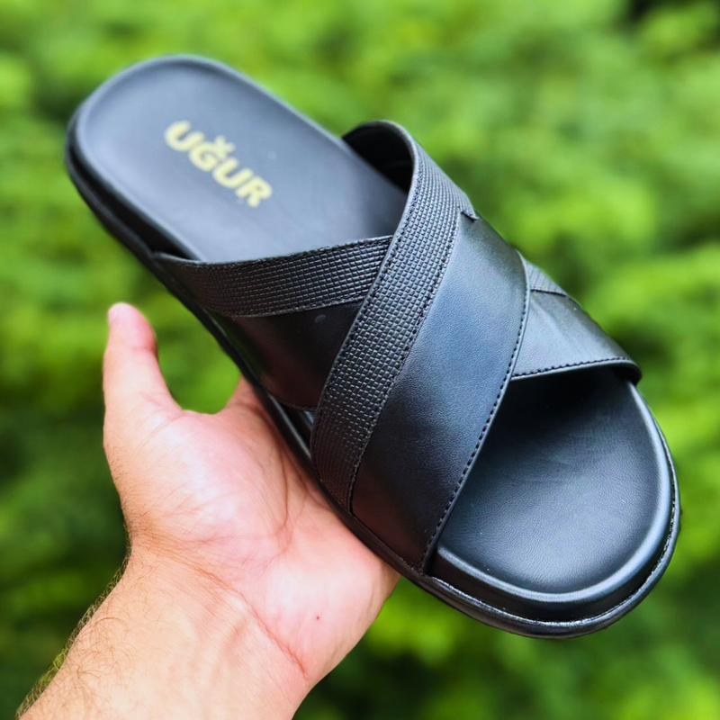 Ugur Hand Made Novelty Leather Black Chappal