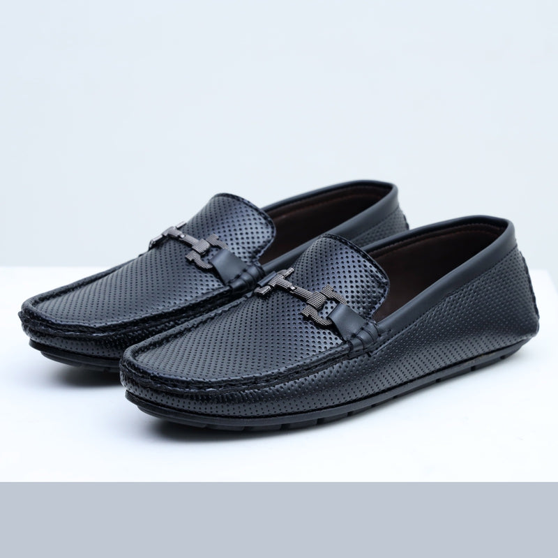 Ugur leather finish hand made dotted  loafers Black