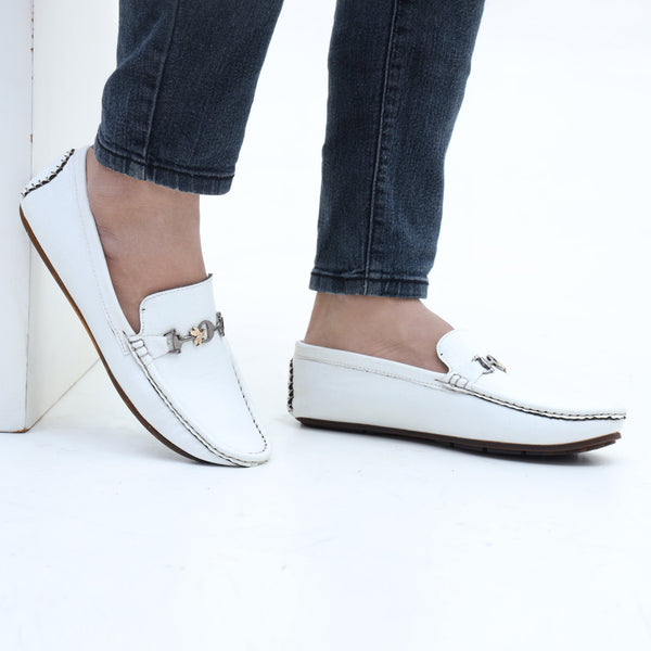 Ugur leather finish hand made zindo loafers white